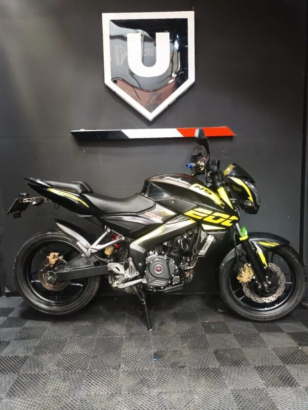 Bajaj NS 200 BSIV modelo 2021 - Image 3