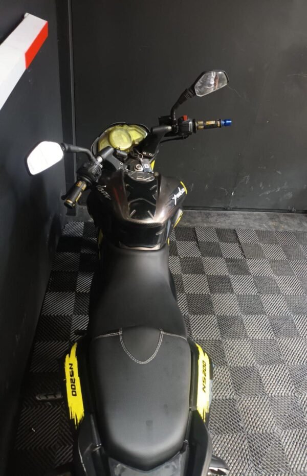Bajaj NS 200 BSIV modelo 2021 - Image 5