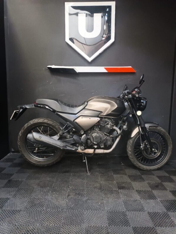 Victory Bomber 150 modelo 2021 - Image 2