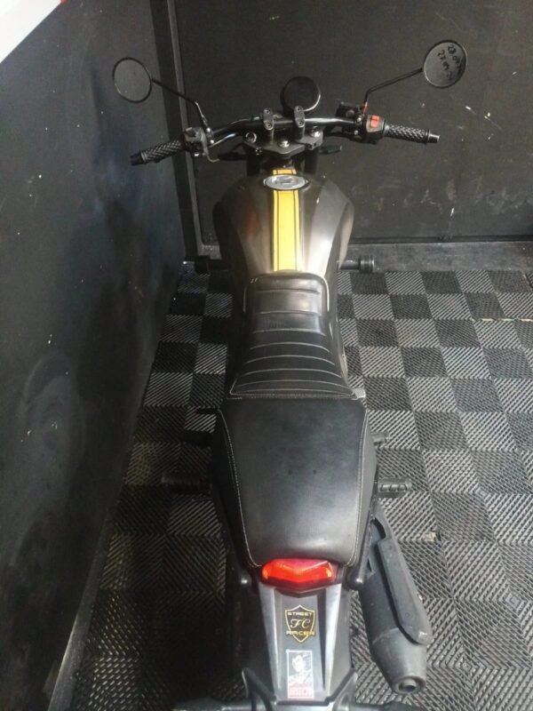 Victory Bomber 150 modelo 2021 - Image 4