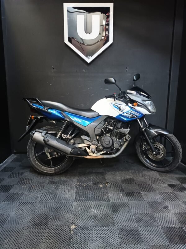 Yamaha SZR - Modelo 2017 - Image 2