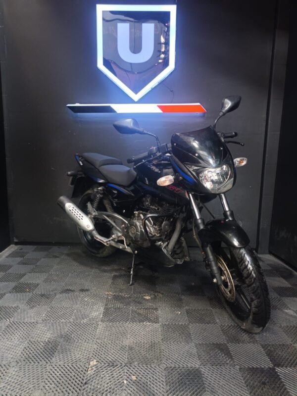 BAJAJ PULSAR 180 UG GT - MODELO 2018 - Image 3